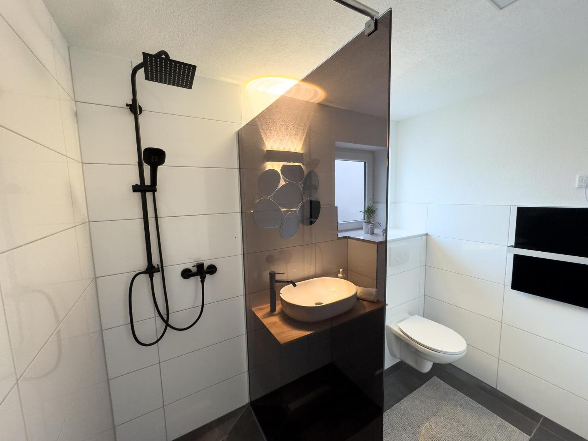 Klassen Apartments! Stadtnahes Ferienhaus* Mit Terrasse In Aulendorf * Fuer 6-8 Personen Εξωτερικό φωτογραφία
